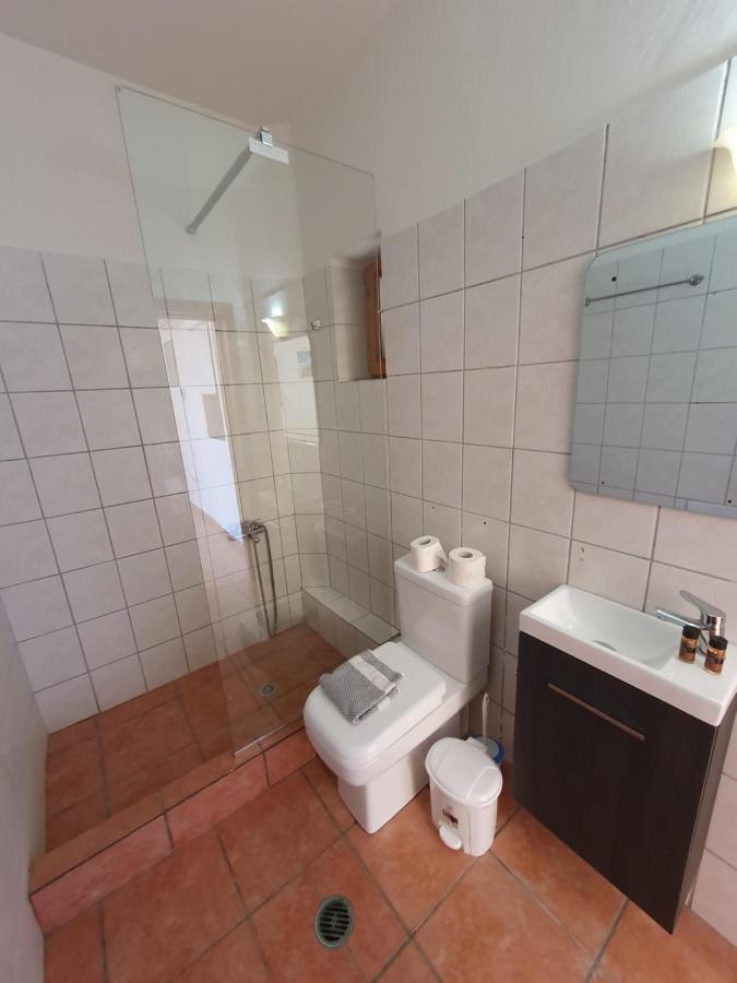 Stoupa Mani Tower Apartment Exterior photo